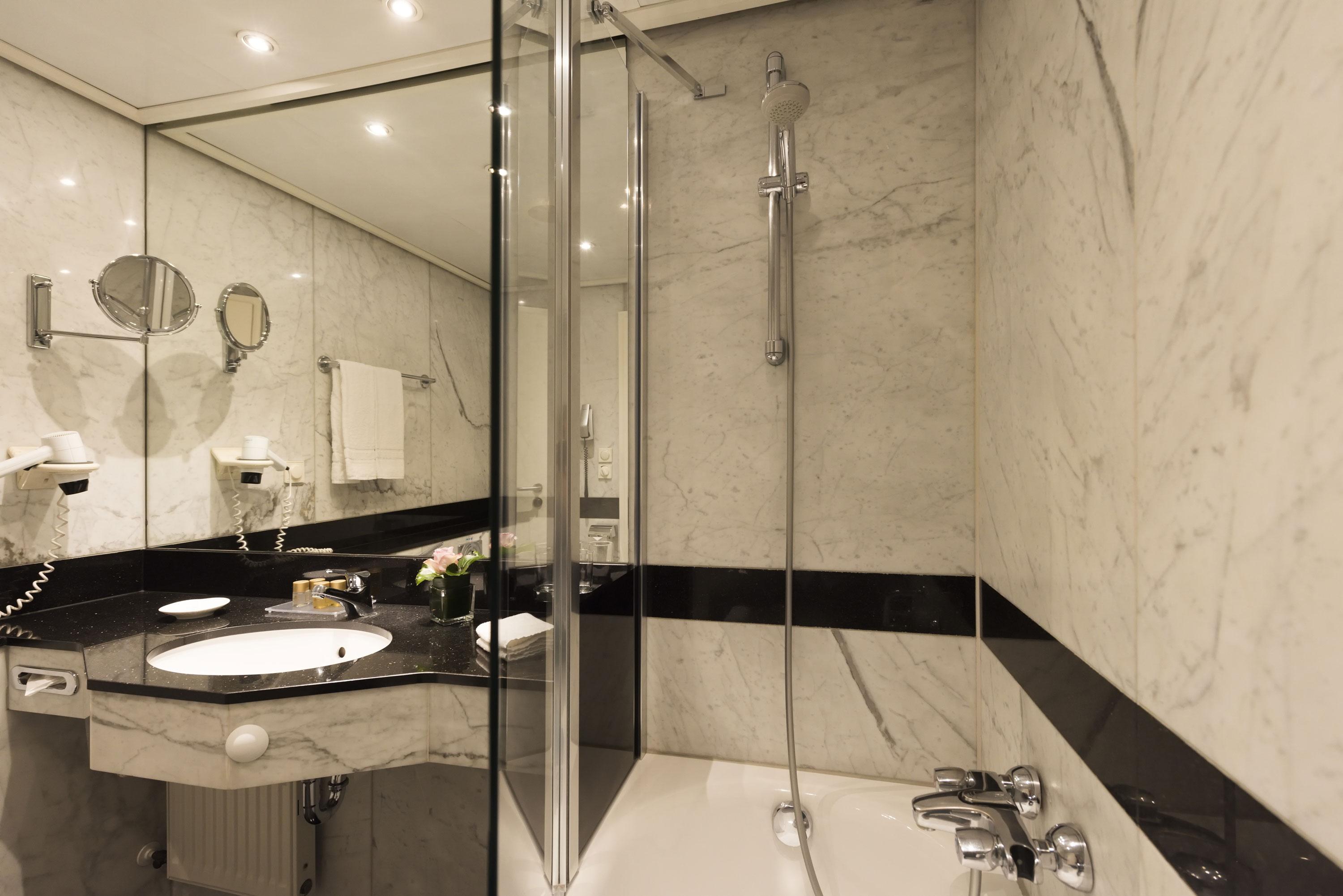Maritim Proarte Hotel 4*