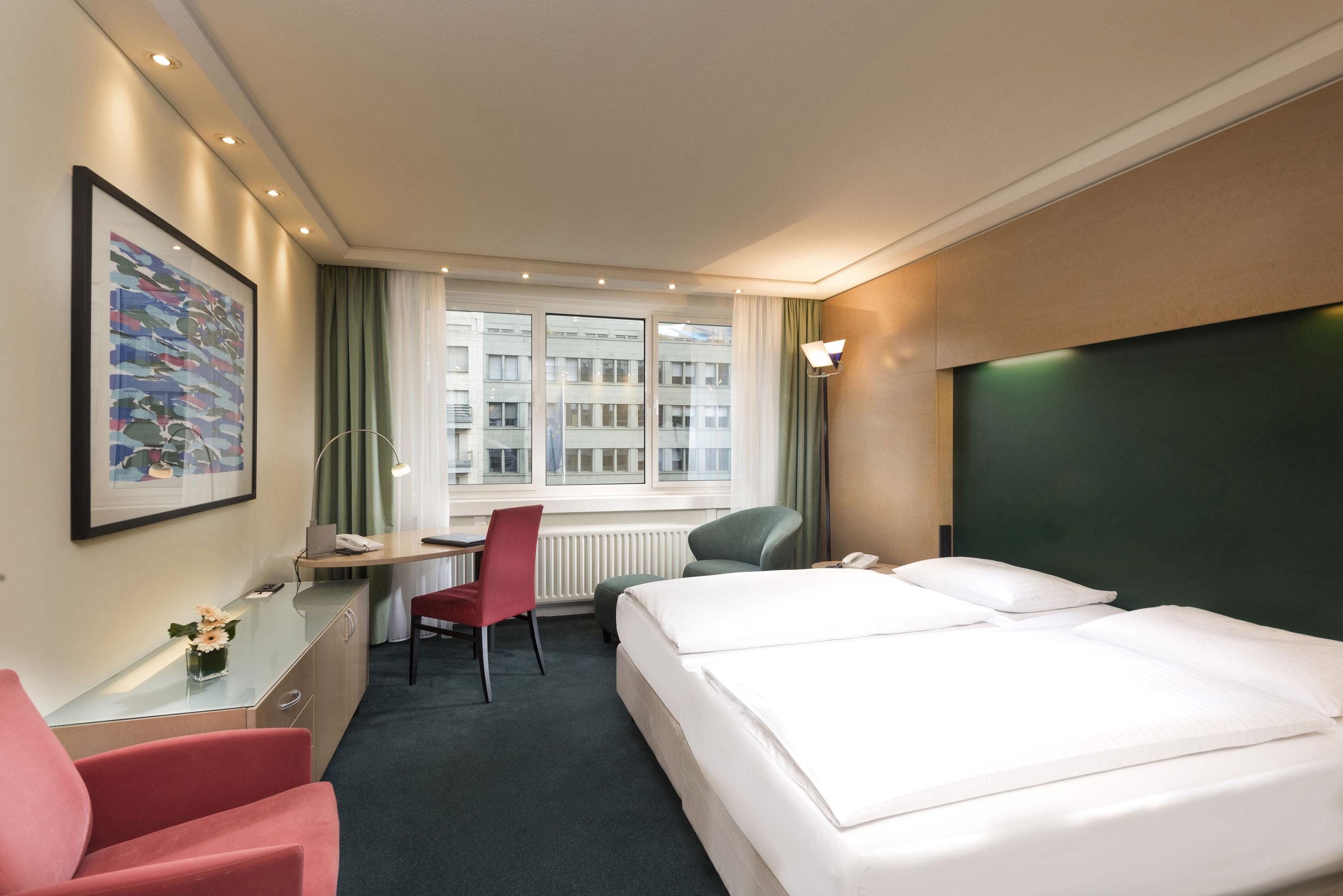 Maritim Proarte Hotel 4*